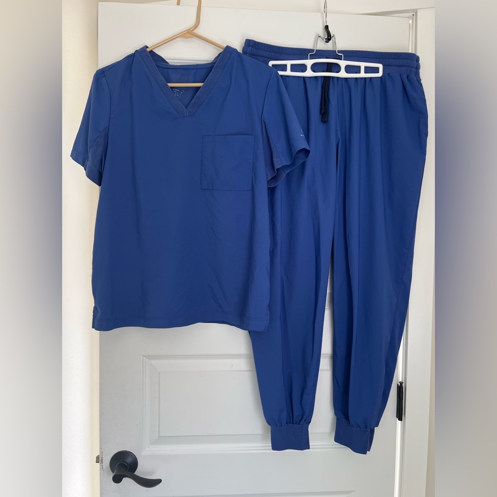 Dolan royal blue jogger scrub set